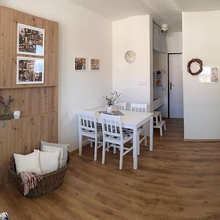 Apartmán v Březí Exterior foto