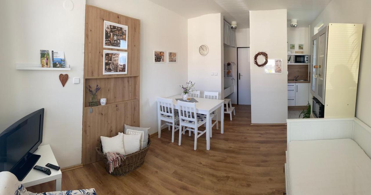 Apartmán v Březí Exterior foto